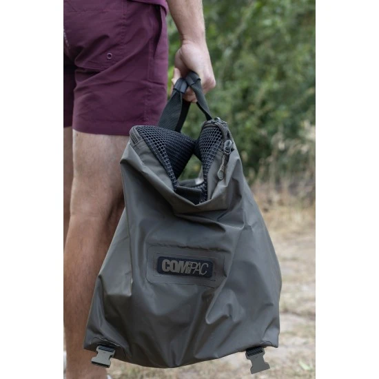 Funda Para Vadeador Korda Compac 13 Funda Para Vadeador Korda Compac - Imagen 11