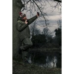 Traje De Invierno De 2 Piezas Trakker CR 30 Traje De Invierno De 2 Piezas Trakker CR -DYNAMITE BAITS Tienda de ventas 206315 206320 Trakker CR 2 2 Piece Winter Suit LIFESTYLE 03 550x550h