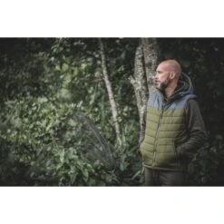 Trakker Hexathermic Bodywarmer Colección 2023 -DYNAMITE BAITS Tienda de ventas 206621 206626 Trakker Hexathermic Bodywarmer LIFESTYLE 28 550x550w