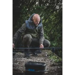 Trakker Hexathermic Bodywarmer Colección 2023 -DYNAMITE BAITS Tienda de ventas 206621 206626 Trakker Hexathermic Bodywarmer LIFESTYLE 31 550x550h