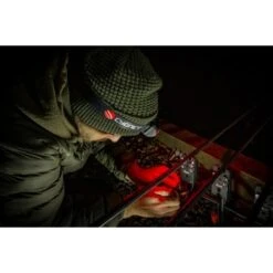 Linterna Frontal Cygnet Sniper 220 -DYNAMITE BAITS Tienda de ventas 618105 Cygnet Sniper Headtorch 01 550x550w