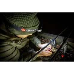 Linterna Frontal Cygnet Sniper 220 -DYNAMITE BAITS Tienda de ventas 618105 Cygnet Sniper Headtorch 03 550x550w