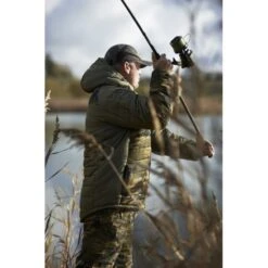 Prologic Bank Bound Chaqueta Aislante Ivy Green Camo 7 Prologic Bank Bound Chaqueta Aislante Ivy Green Camo -DYNAMITE BAITS Tienda de ventas 64523 A 2 550x550h