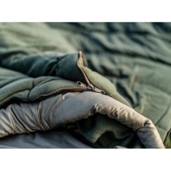 Saco De Dormir Carp Spirit Magnum 5 Season Estándar 19 Saco De Dormir Carp Spirit Magnum 5 Season Estándar -DYNAMITE BAITS Tienda de ventas CS 2020 Web Image Magnum 5 Season Sleeping Bag 3 550x550w 1