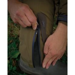 Paquete De Traje Térmico Aqua F12 2023 -DYNAMITE BAITS Tienda de ventas F12 Thermals 0021 550x550h