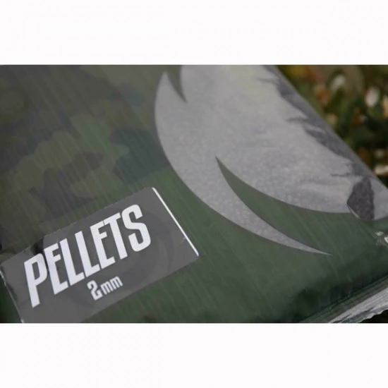 Shimano Tribal Isolate HP02 Pellets 2mm 900g 4 Shimano Tribal Isolate HP02 Pellets 2mm 900g - Imagen 2