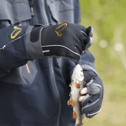 Guante De Invierno Savage Gear Softshell Negro -DYNAMITE BAITS Tienda de ventas SGG117 5 550x550 1