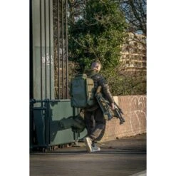 Mochila De Lujo Trakker NXG -DYNAMITE BAITS Tienda de ventas Trakker NXG Luggage Lifestyle Shoot Feb 128 550x550h