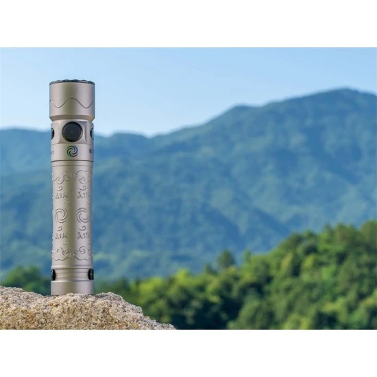 Olight Warrior Mini 2 Titanium Air Edición Limitada 10 Olight Warrior Mini 2 Titanium Air Edición Limitada - Imagen 8