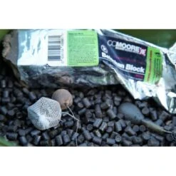 Bloque CC Moore Belachan 250g -DYNAMITE BAITS Tienda de ventas belachan 2 team outdoors 550x550w