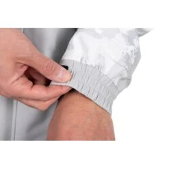 Fox Rage Light Camo Chaqueta De Triple Capa Edición Limitada -DYNAMITE BAITS Tienda de ventas npr455 460 rage light camo jacket elasticated cuff detail 550x550w