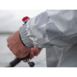 Fox Rage Light Camo Chaqueta De Triple Capa Edición Limitada -DYNAMITE BAITS Tienda de ventas p1055220 550x550w