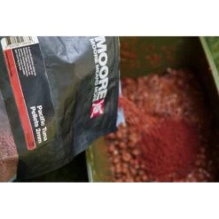 CC Moore Pacific Tuna Pellets 6mm -DYNAMITE BAITS Tienda de ventas pacific tuna pellet team outdoors 550x550w 1