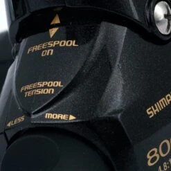 Shimano Baitrunner EE. UU. 8000D UE -DYNAMITE BAITS Tienda de ventas shimano baitrunner usa 12000d baitrunner molens team outdoors nl a20921 550x550 4