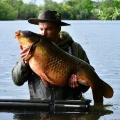 Vadeador De Pecho Vass Tex 600 -DYNAMITE BAITS Tienda de ventas vass tex 600 chest wader carp fishing 2 team outdoors20 20kopie 550x550 1